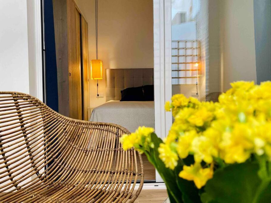 Chic Avec Terrasse, Lumineux Et Calme 2 Appartement