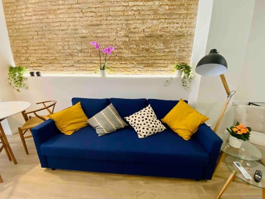 Chic Avec Terrasse, Lumineux Et Calme 2 Appartement