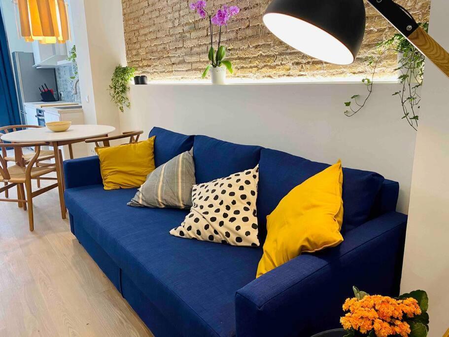 Appartement Chic Avec Terrasse, Lumineux Et Calme 2